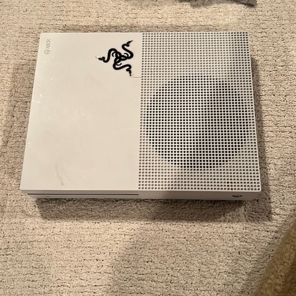 Xbox One S